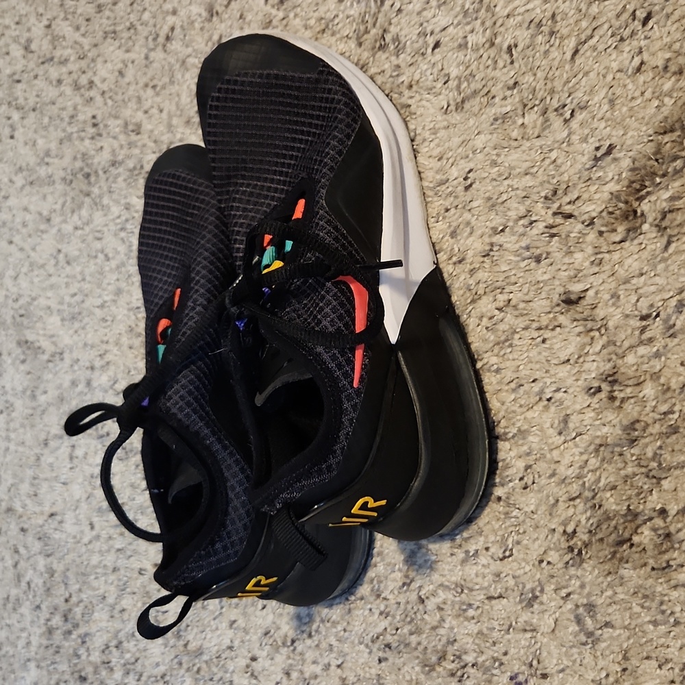 Kids Nike Sneakers Size 4.5